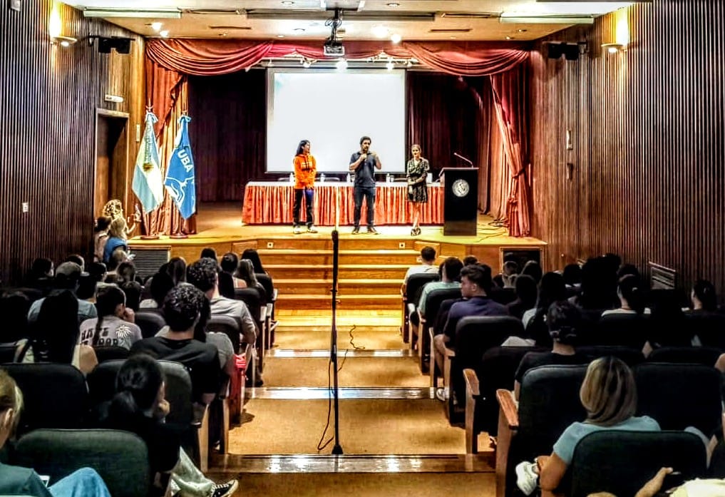 Reunión informativa sobre Intercambio Estudiantil Internacional