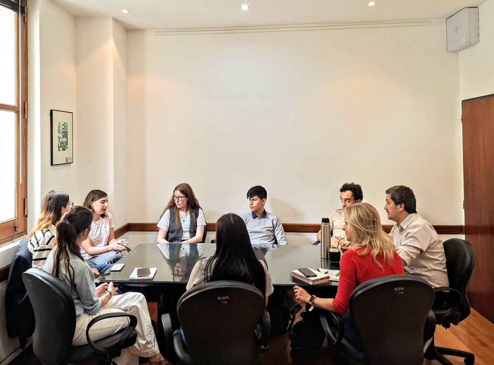 De la FCE al Mundo: Relatos de una experiencia transformadora