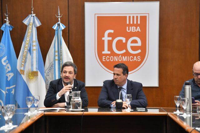 Ciclo de conferencias de Embajadores