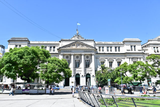 Nuevas maestrías enfocadas en el “nuevo orden mundial” y los acuerdos con EE.UU