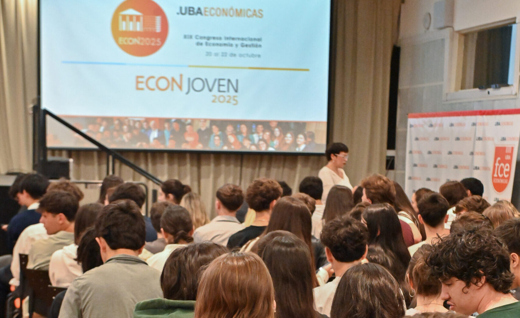 Econ Joven