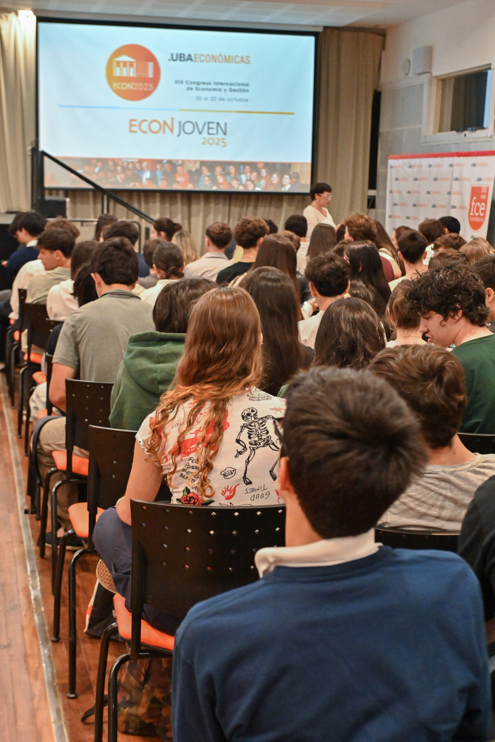 Econ Joven
